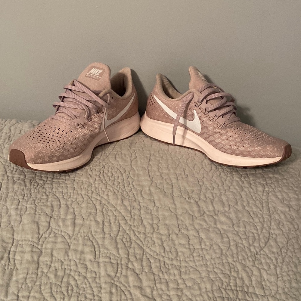 Women’s Nike Pegasus 35